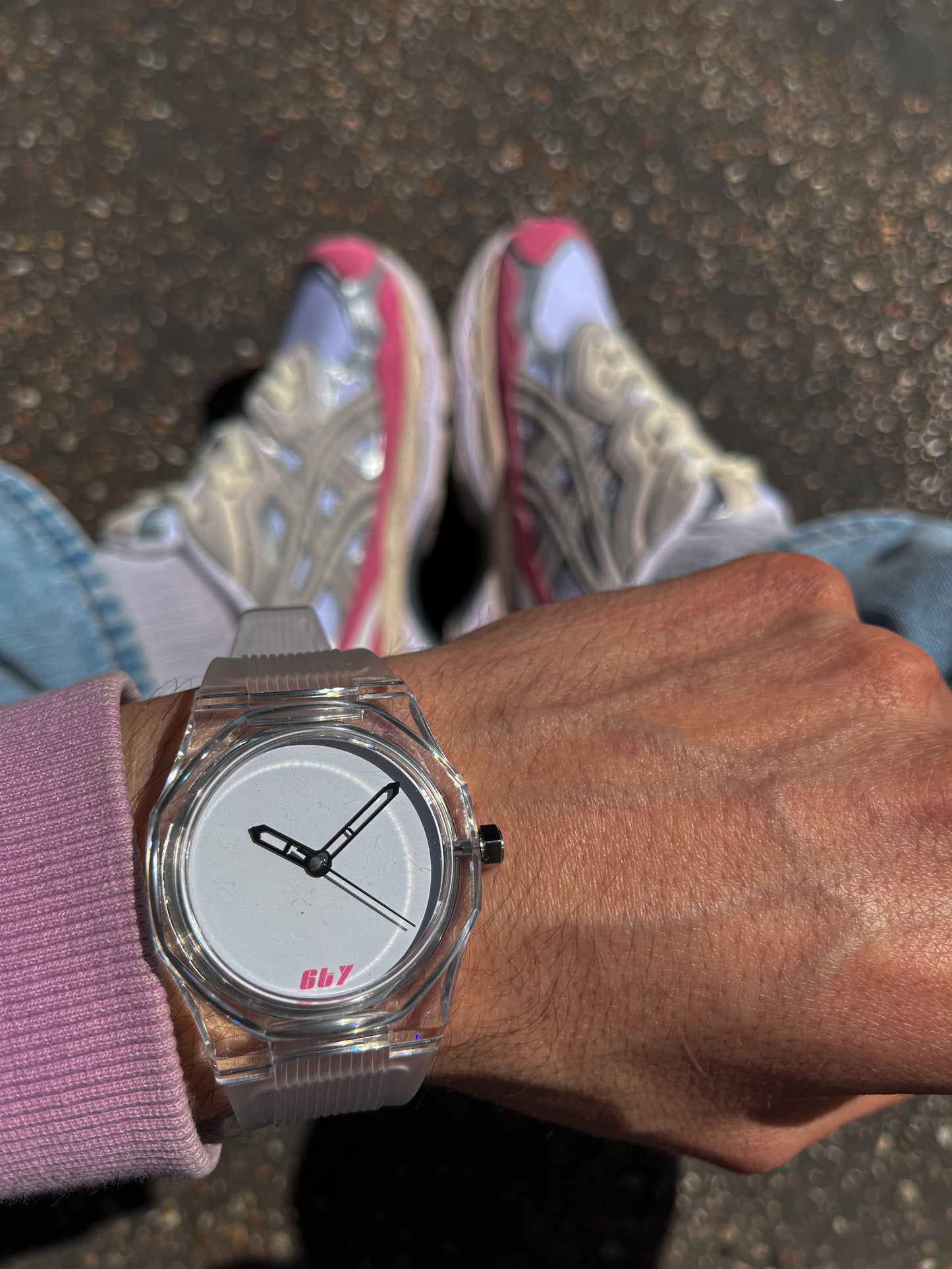 Streetwear Watch – Minimalistic, Transparent & Timeless | Limited Edition